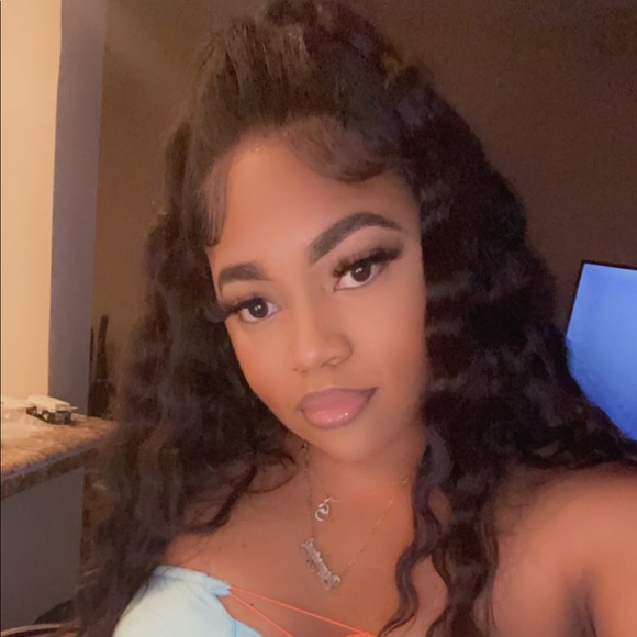 deandra305